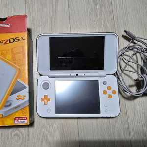 뉴 닌텐도 2DS XL(판매완료)