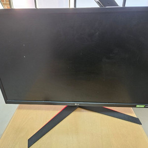 LG 27GK750F