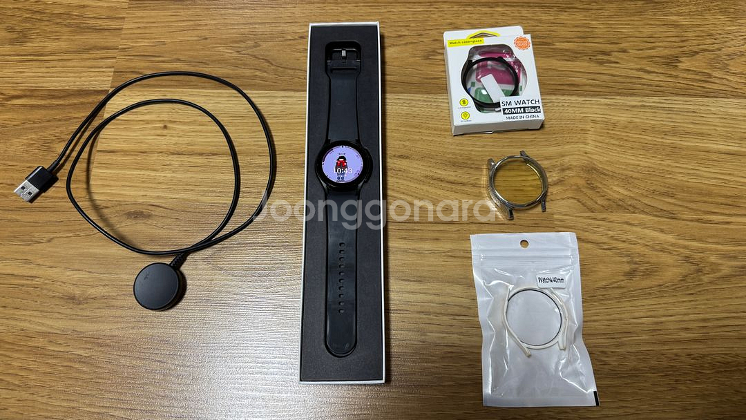 갤럭시워치4 wifi 40mm + 정품 충전기 + 케이--1
