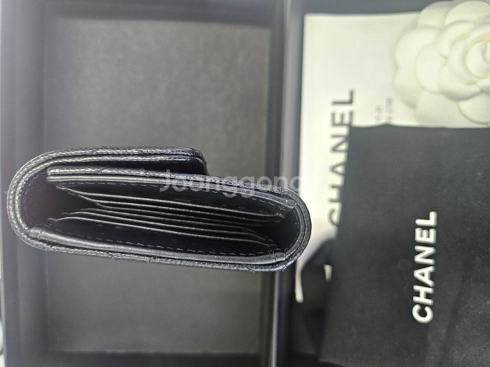 샤넬 카드지갑 3단--4