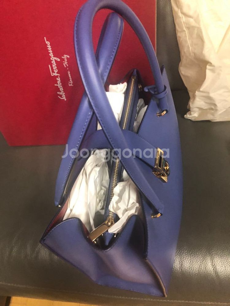 (새제품)페라가모토트백--5