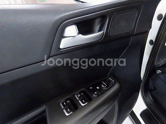 @20년식 스포티지 더 볼드 R2.0 디젤 4WD 트--9
