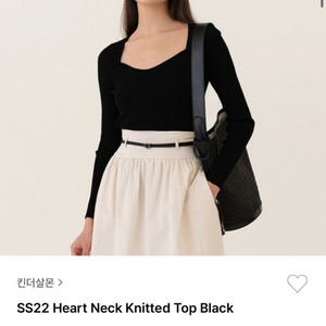 킨더살몬 heart neck knitted top bl