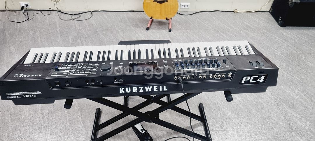 커즈와일 KURZWEIL PC488건반 신디사이--1