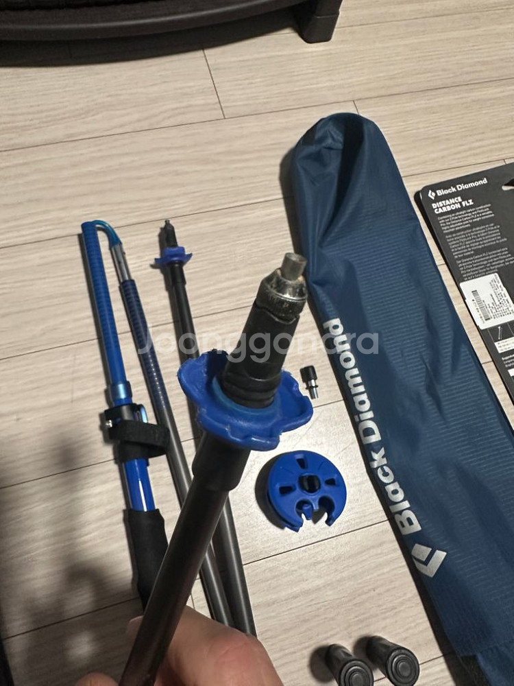 블랙 다이아몬드 디스턴스 카본 FLZ 트레킹 폴 판매합--4