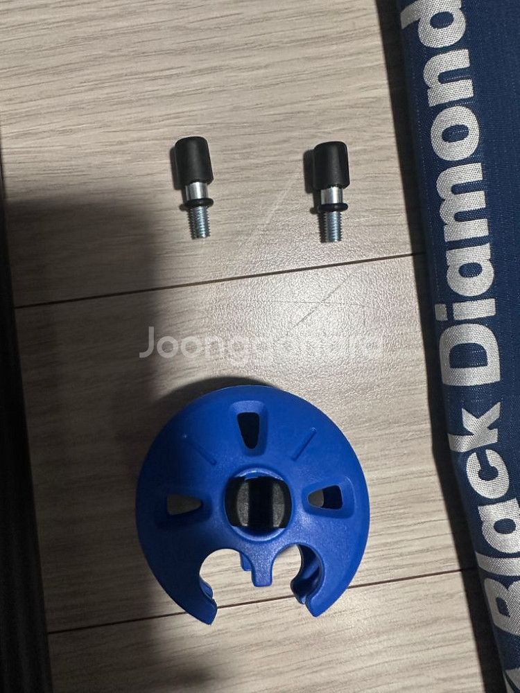 블랙 다이아몬드 디스턴스 카본 FLZ 트레킹 폴 판매합--5