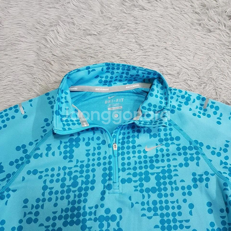 (정품)나이키 키즈&우먼스 드라이핏 기능성반집업75XL--1