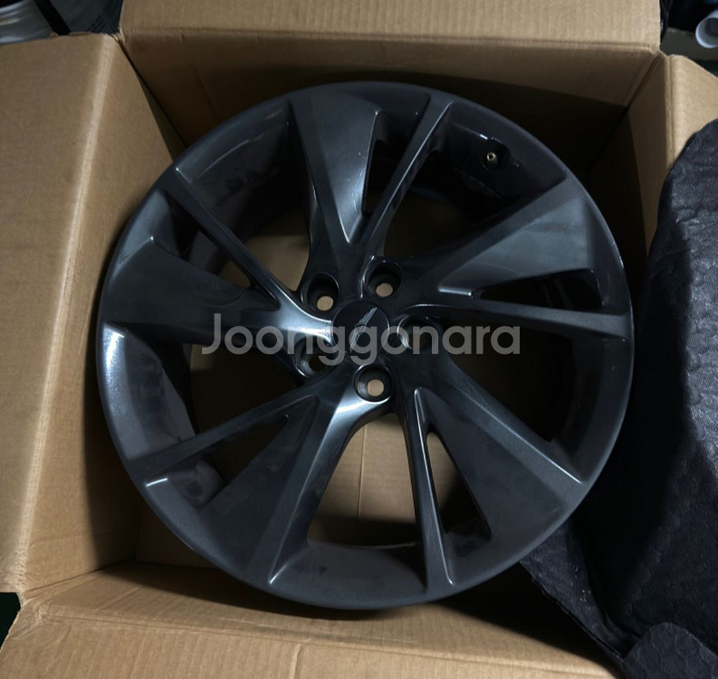 제네시스 g70 19인치 휠 대품x--1