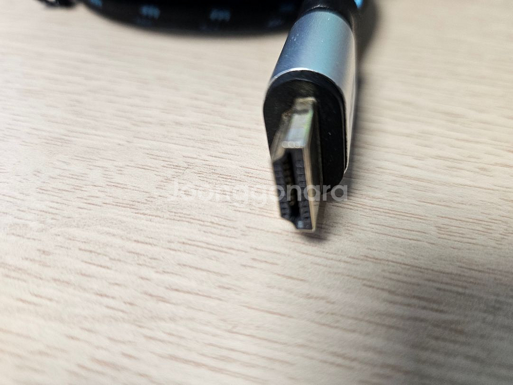 HDMI 2.0 케이블 2M 팝니다--2