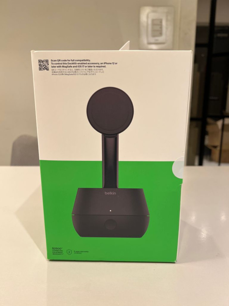 벨킨 독킷 오토트래킹 스탠드 프로 무선충전 거치대팝니다 이미지