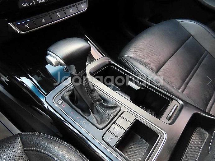 @19년식 더 뉴쏘렌토 디젤 R2.0 2WD 프레스티--9