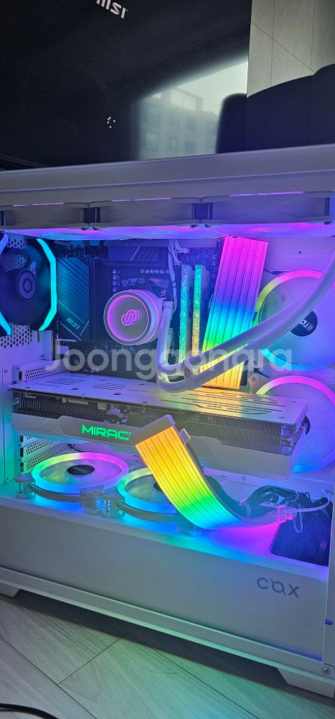 라이젠7 7800X3D RTX4080S 올화이트--1