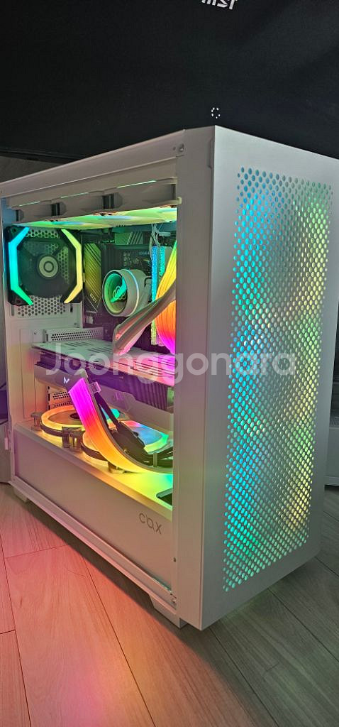 라이젠7 7800X3D RTX4080S 올화이트--0