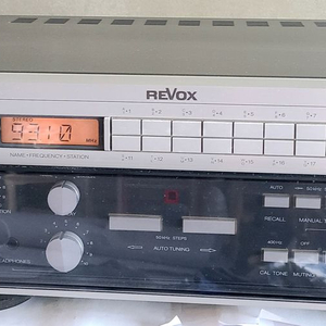 상태좋은 Revox B261 FM튜너 판매