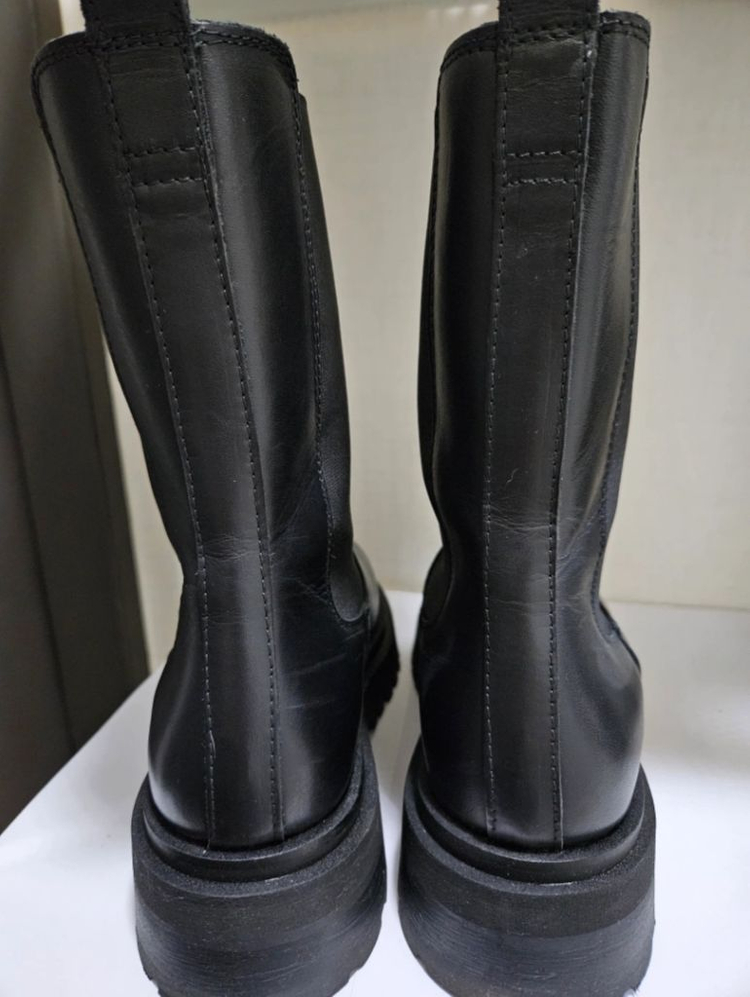 앤아더스토리즈 청키 첼시 레더부츠36--3