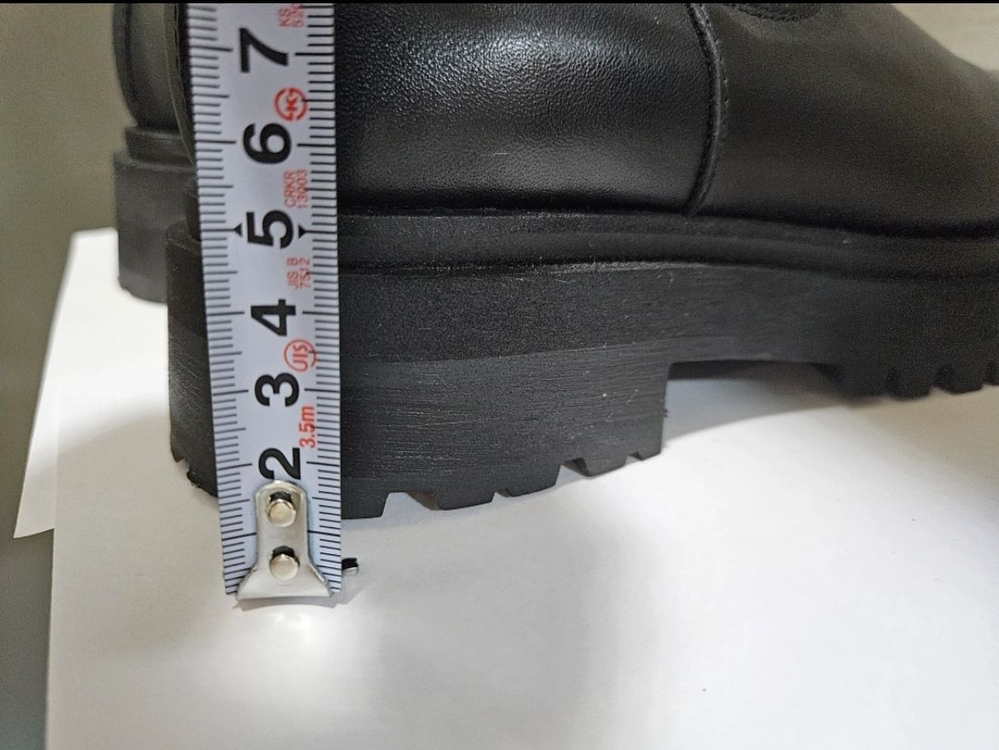 앤아더스토리즈 청키 첼시 레더부츠36--4