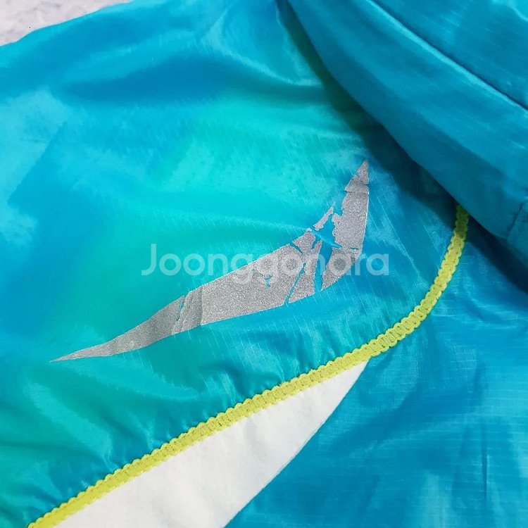 (정품)로우알파인 여성 아웃도어 경량바람막이 호칭95--6