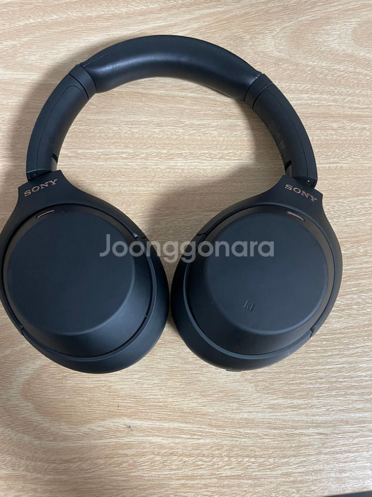 Sony WH-XM4 Black--3