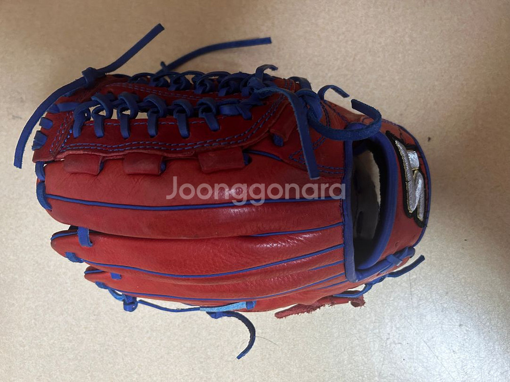스톰 야구글러브 판매합니다--3