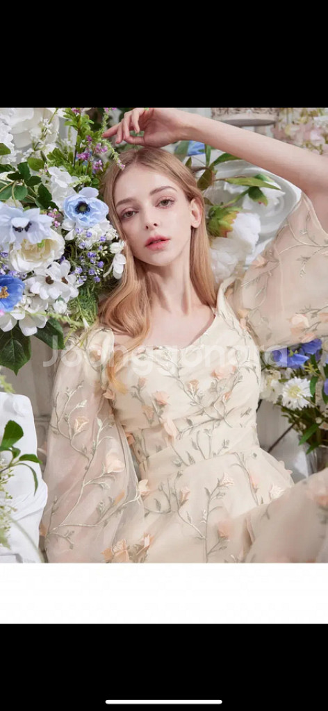 그레이스유 Campanula One-piece (Cre--8