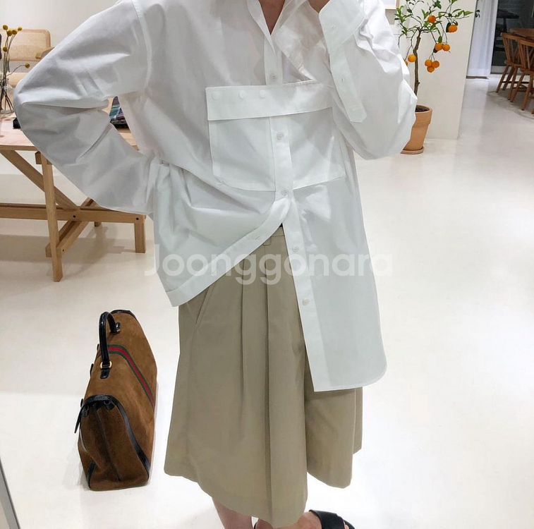 이얼즈어고 디테쳐블 커버 포켓 셔츠 2색상 판매--4