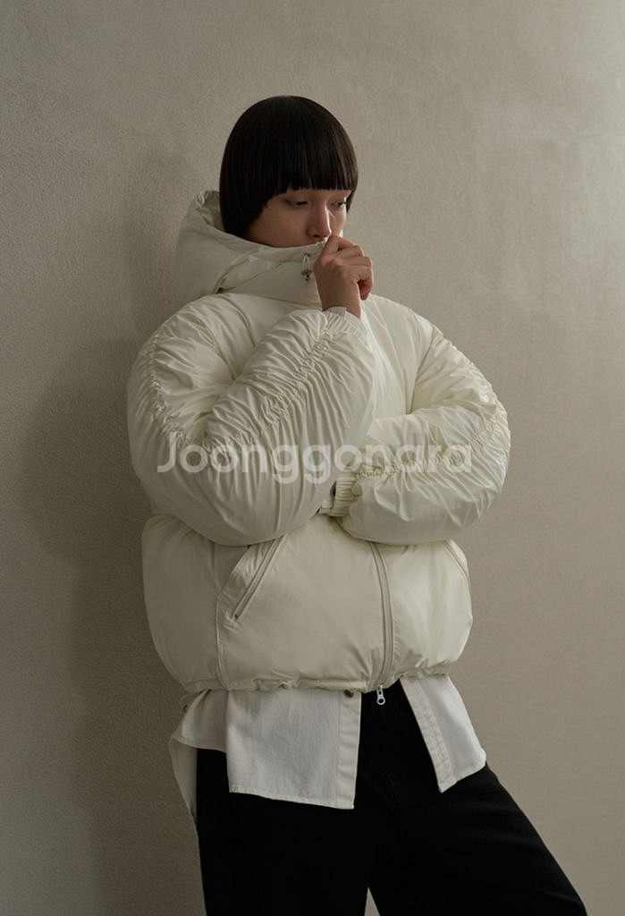 라퍼지스토어 셔링 쉴드 푸퍼 패딩 아이보리 L--2
