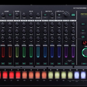 구입) roland tr-8s 드럼머신 구매원합니다