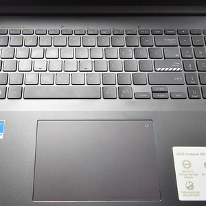 Asus vivobook 16x oled m7600qc