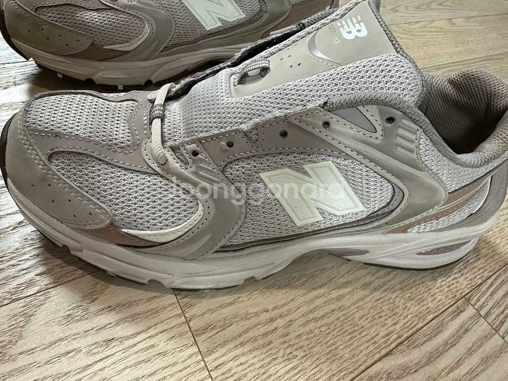 뉴발란스 530 마스 MR530KOB 260사이즈 팝니--2