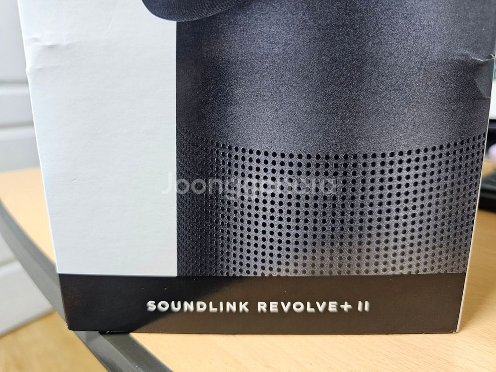 (새제품) BOSE 사운드링크 리볼브 2 플러스--1
