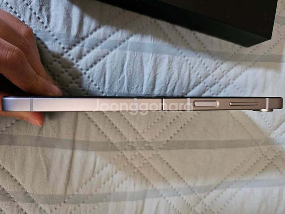 갤럭시 z플립6 512GB--8
