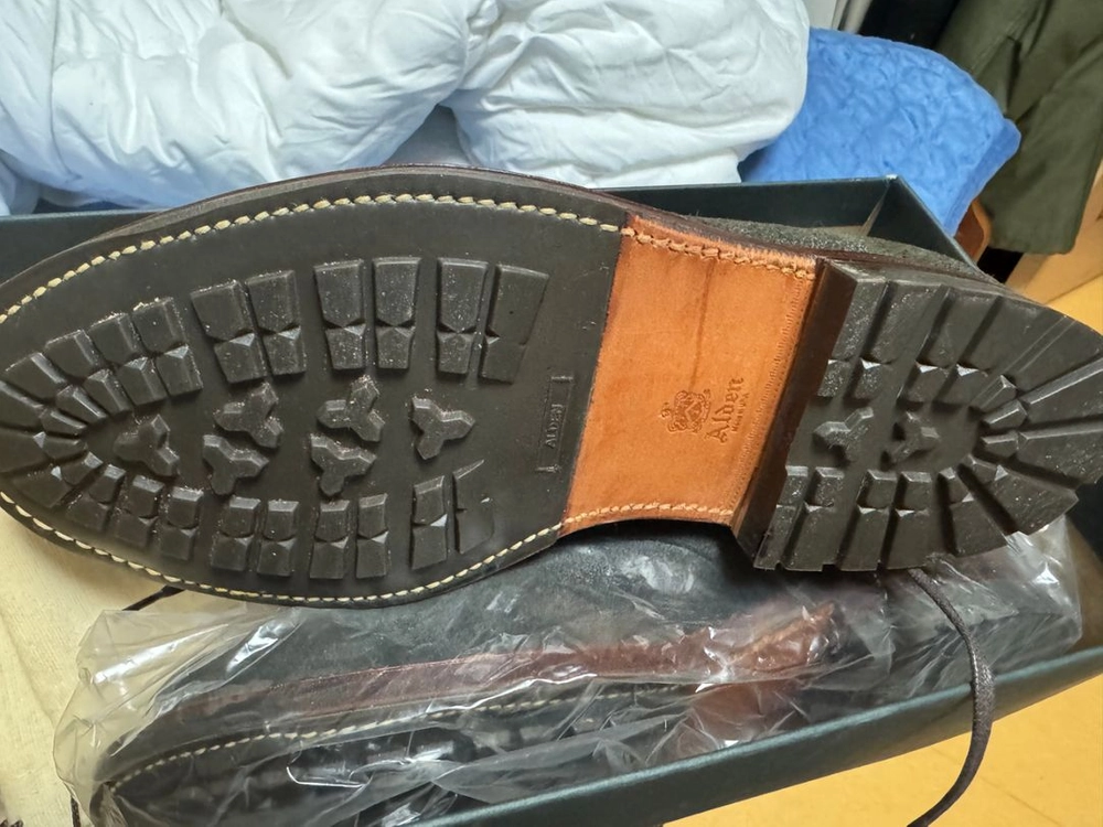 알든 플레인토 코만도 헌팅그린 이미지