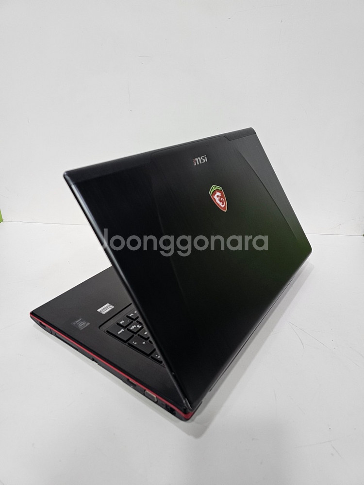 640번 MSI 17인치 일러스트 게이밍 중고노트북--2