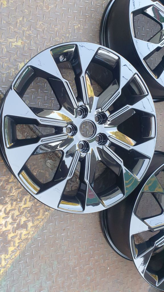 19인치 카니발 4세대 블랙 순정휠 이미지