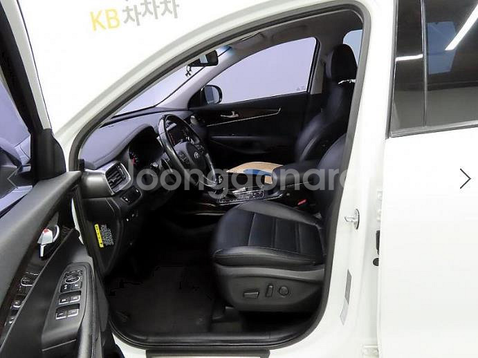@17년식 올 뉴쏘렌토 R2.0 2WD 노블레스 전국--4