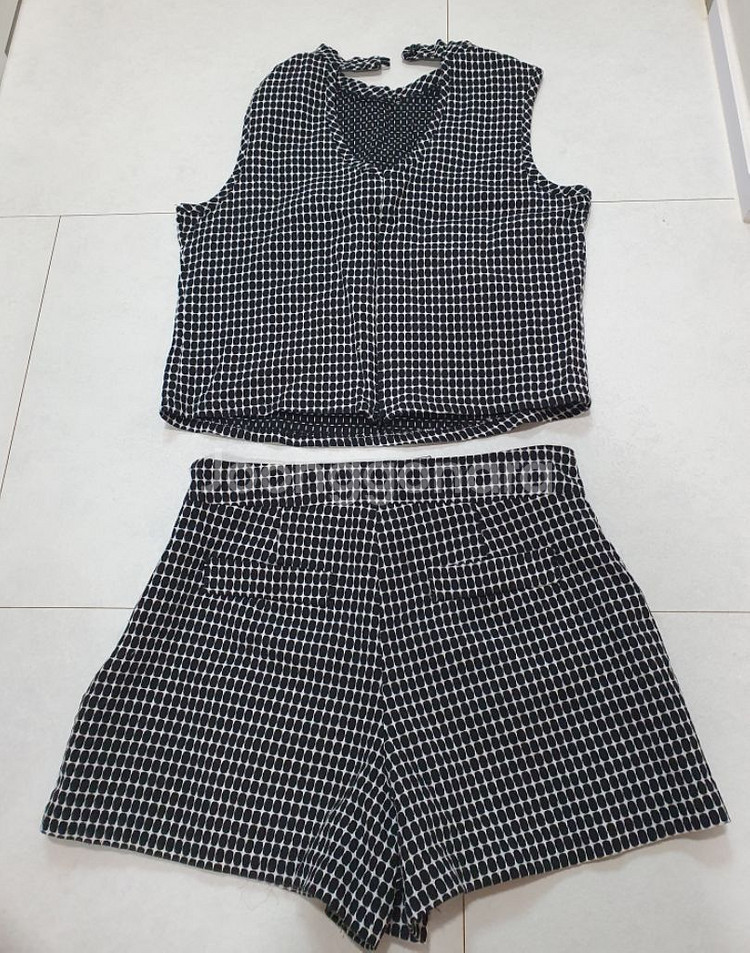 여성상하복 44반사이즈정도 새상품--1