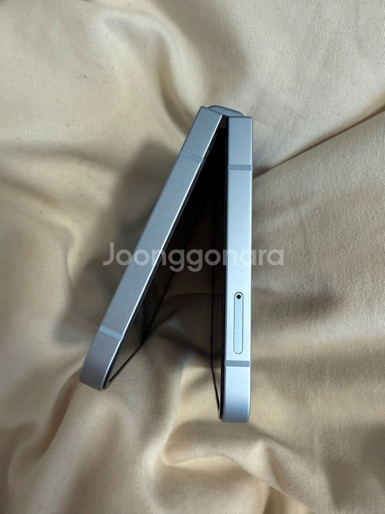 갤럭시 z플립6 256gb 블루--4