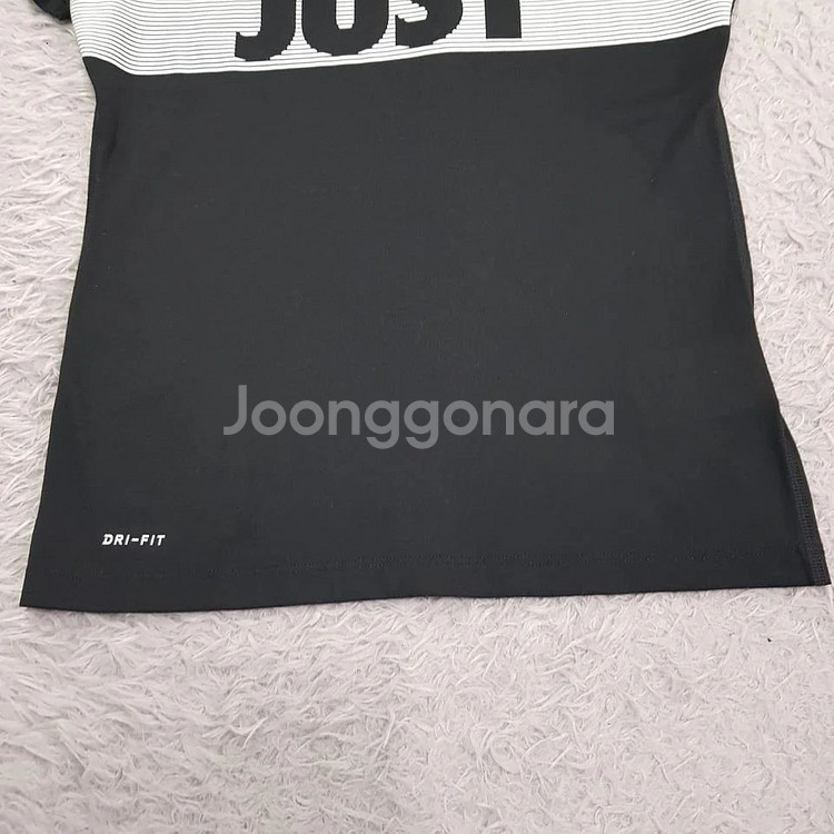 (정품)나이키 드라이핏 여성 브이넥반팔티 호칭75L--2