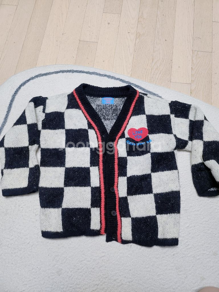 유명인스타 베베베베 포근체크가디건--3