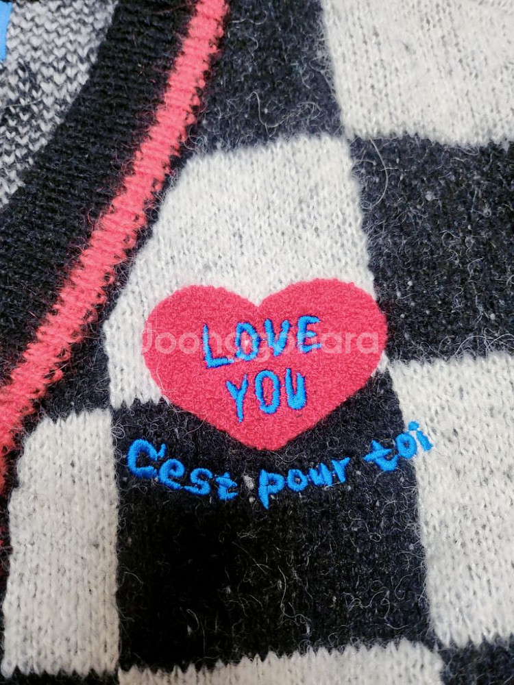 유명인스타 베베베베 포근체크가디건--6