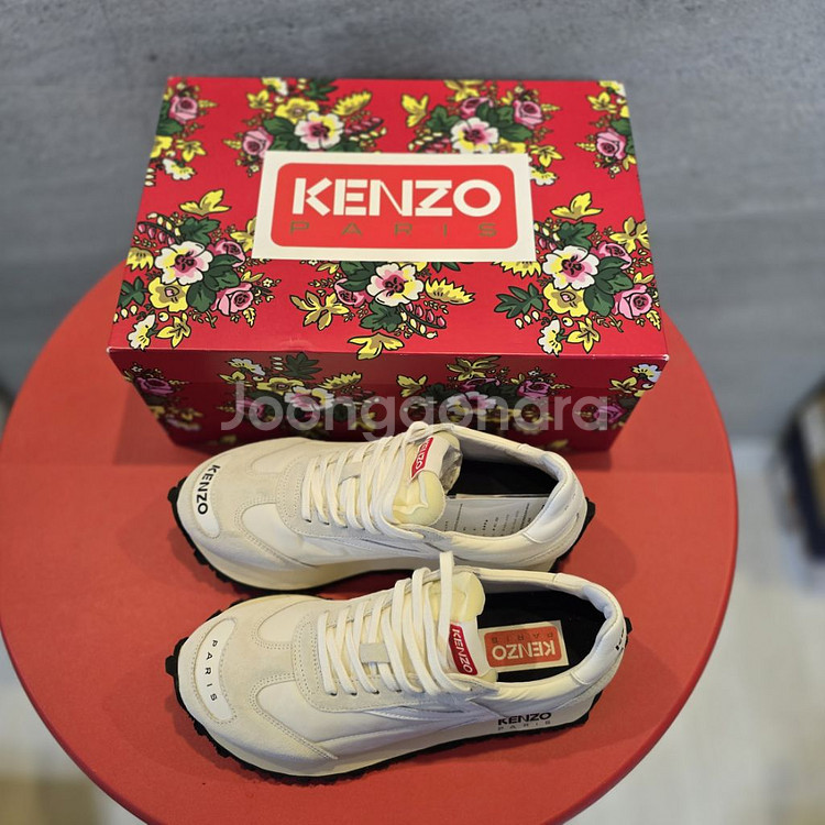 KENZO SMILE RUN. 스니커즈 리테일 92만!--2