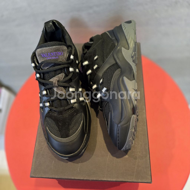 VALENTINO 발렌티노 코리아 정식수입.--6