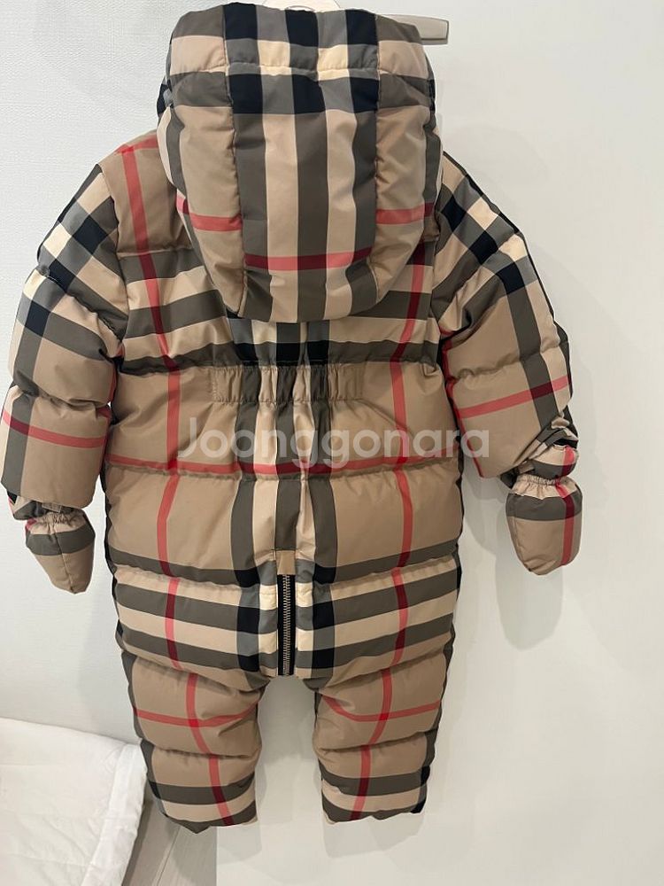 버버리 패딩우주복 (18m)--1