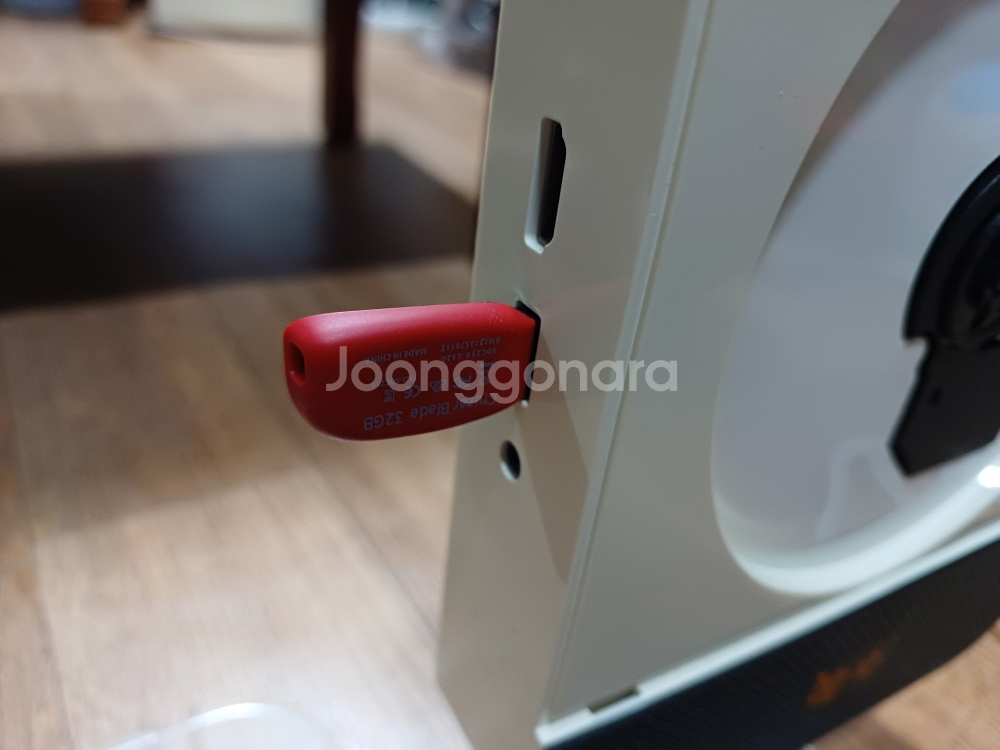 일우 OCDP1000 벽걸이 DVD 플레이어--3