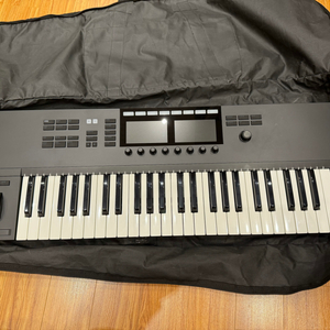 komplete kontrol s49 mk2 리퍼신동품