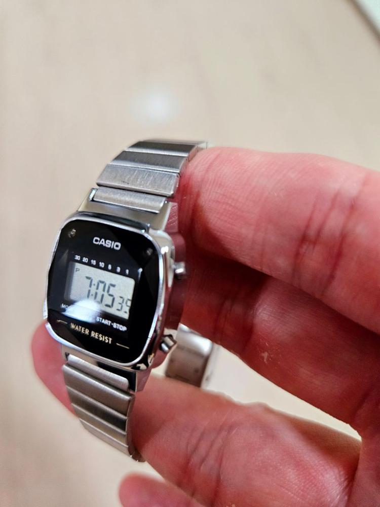 카시오 여성 손목시계 다이아--1