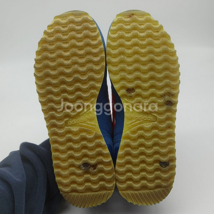 아디다스 ZX700 여성운동화225--2
