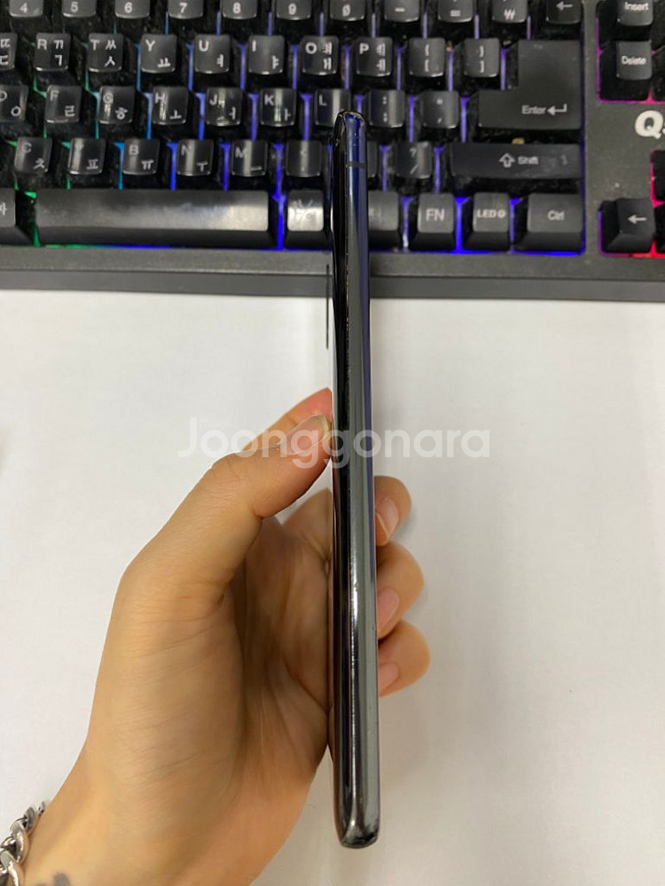 KT 갤럭시A90 블랙 외관깔끔 액정SS급128G무잔상--4