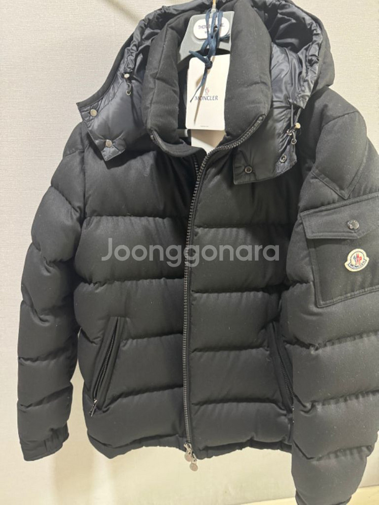 몽클레어 몽제네브르 블랙 패딩--3