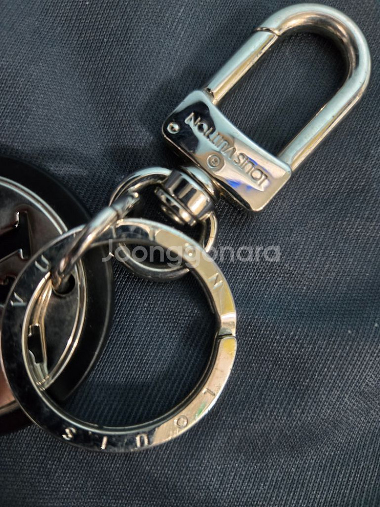 무료배송 루이비통 악세사리 열쇠고리 키링 lv 정품--2